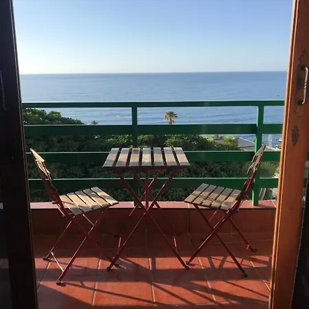 Sea View Relax And Surf Apartment